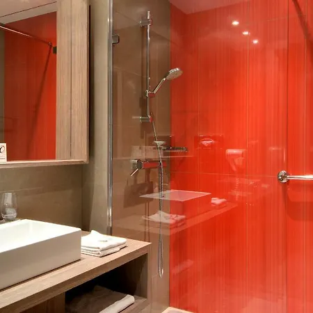 The Originals Boutique, Les Strelitzias Hotel 3*